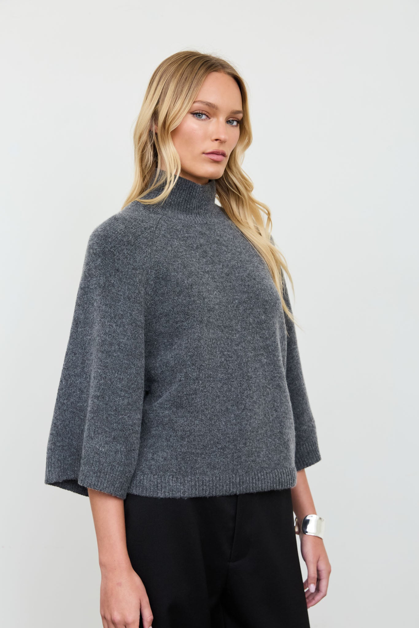 MARLED MOCK NECK BOXY FIT 3/4 SLEEVE KNIT SWEATER (PRE-ORDER)