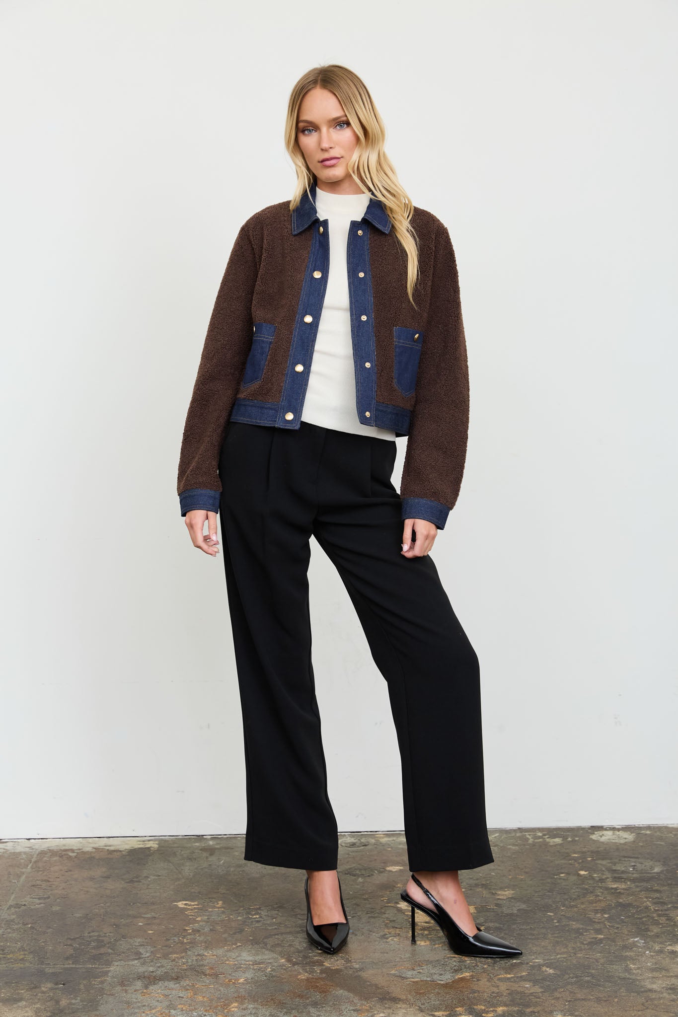 DENIM TRIM SHERPA CROPPED JACKET (PRE-ORDER)